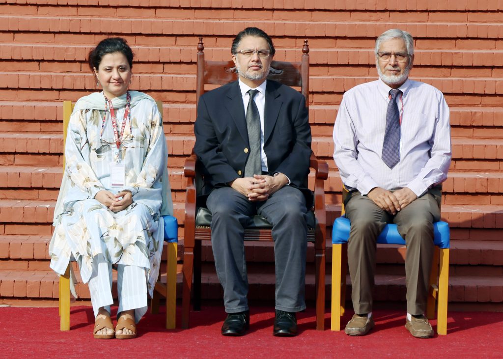 00e042e8-d667-42ca-96c5-5bc3b9ab3b35